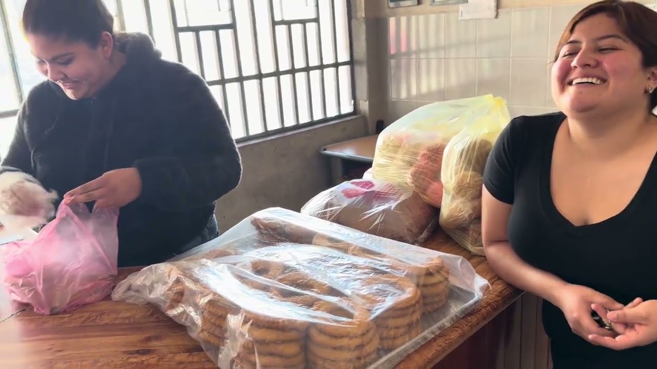 Acámbaro Gto :La Ciudad del Pan y La lluvia del Pan Tradicion que nos identifica
