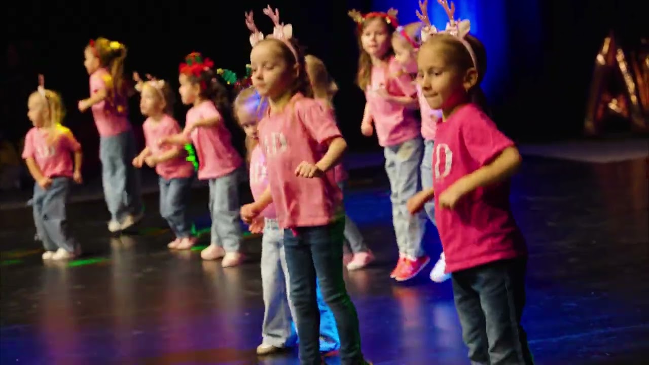 Aura Dance X - Mas  Dance Show 2025
