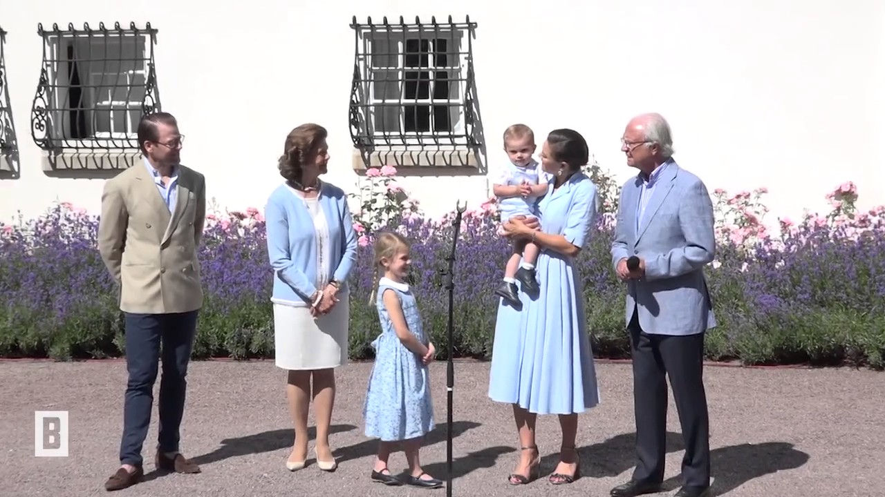 Prince Oscar clapping, climbing, cuddling. The mini prince celebrates his own festival.