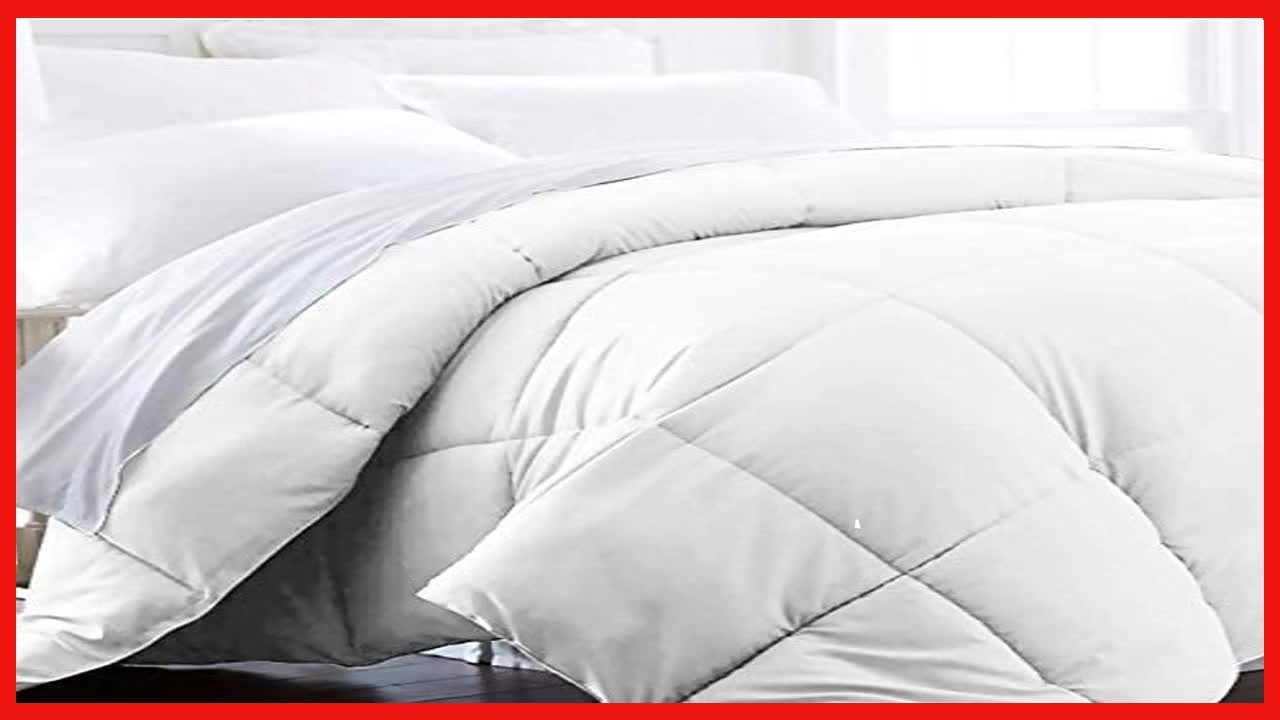 Lightweight Full/Queen Blanket That Delivers Comfort Year-Round