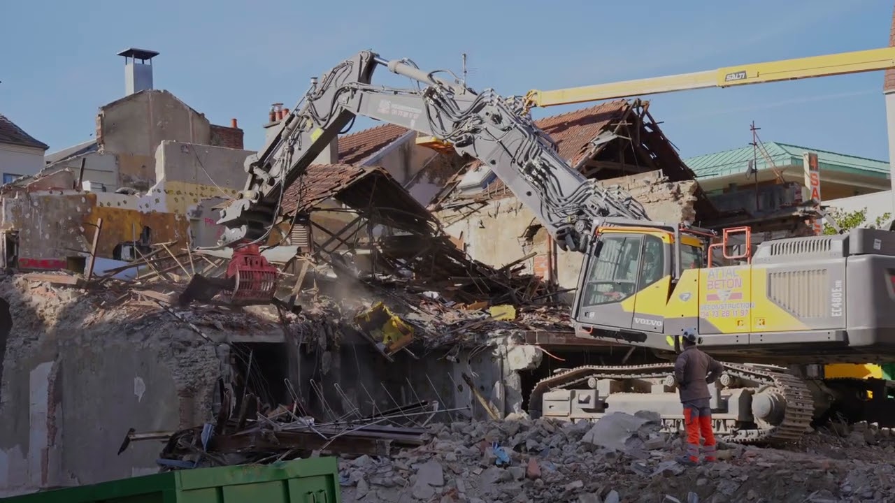 Démolition, Déconstruction, curage  Banque de France Vichy