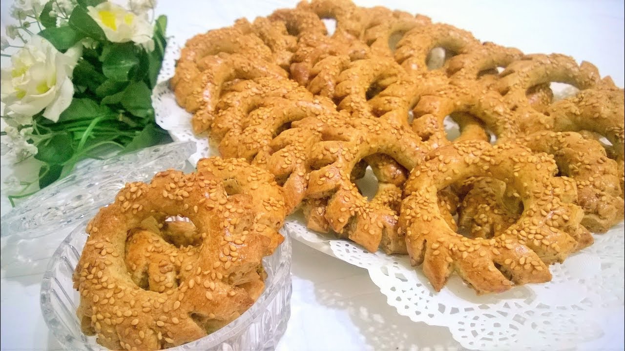 الكعك الوجدي مقرمش و في غاية اللذة لشرب الشاي و بكمية وفيرة