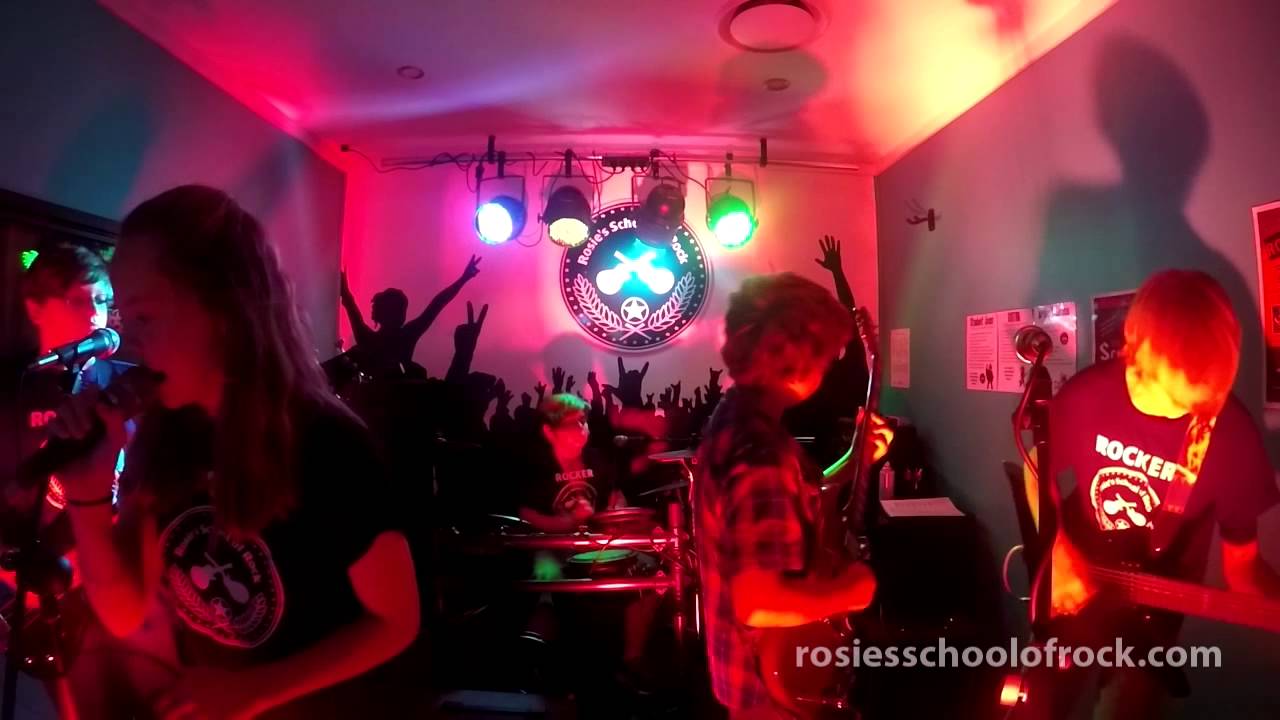 Forgotten Years: Midnight Oil cover by The Flaming Arrows