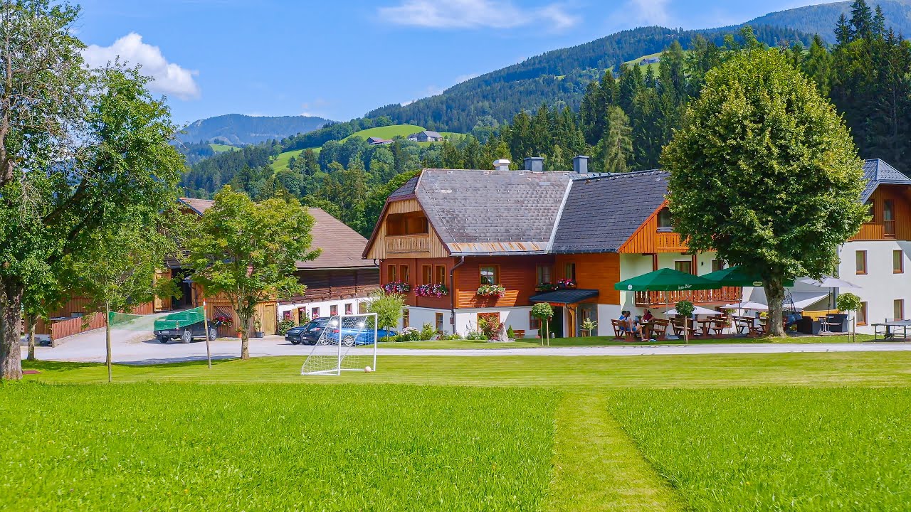 Schwarzenhof - Niederberg