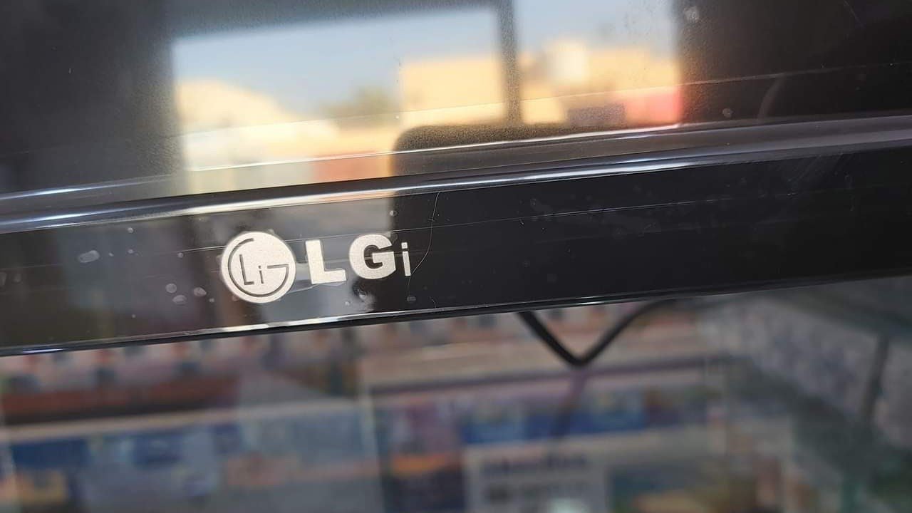 #تغيير ليدات شاشة LG 32lf550a @ تغيير كوفات جانبيه