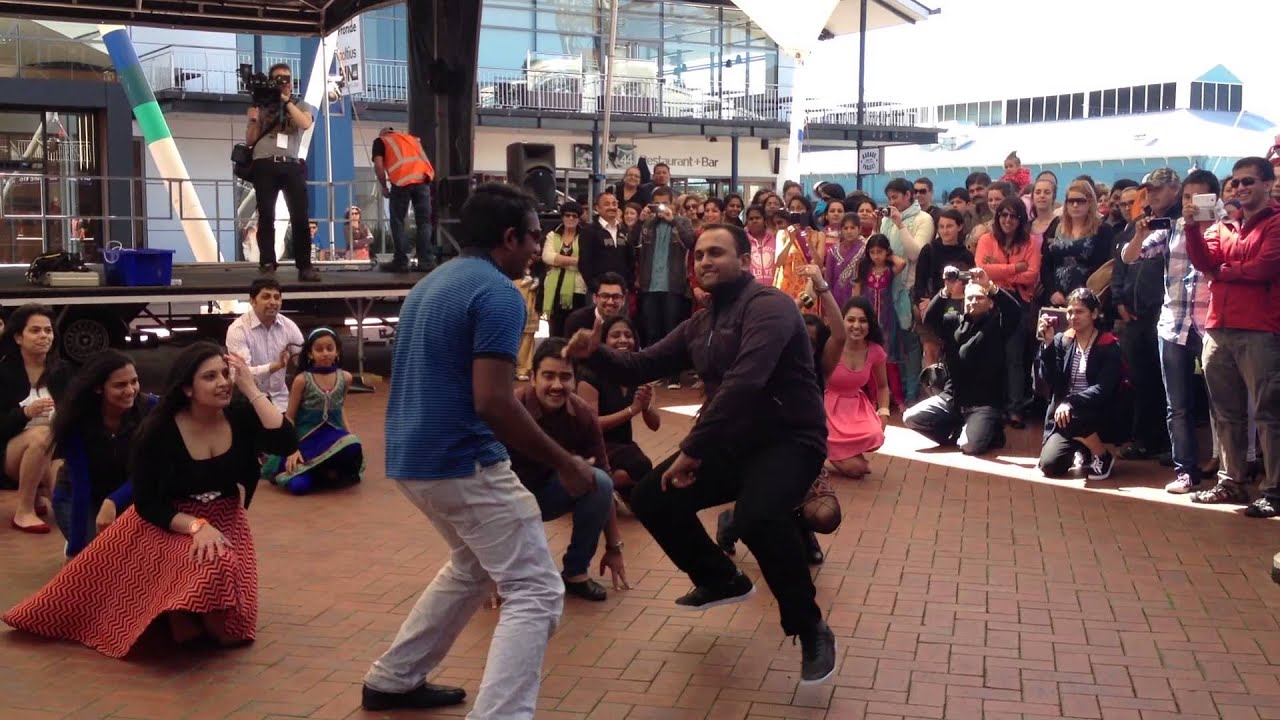 SDANZ Wellington diwali Flash Mob 2013