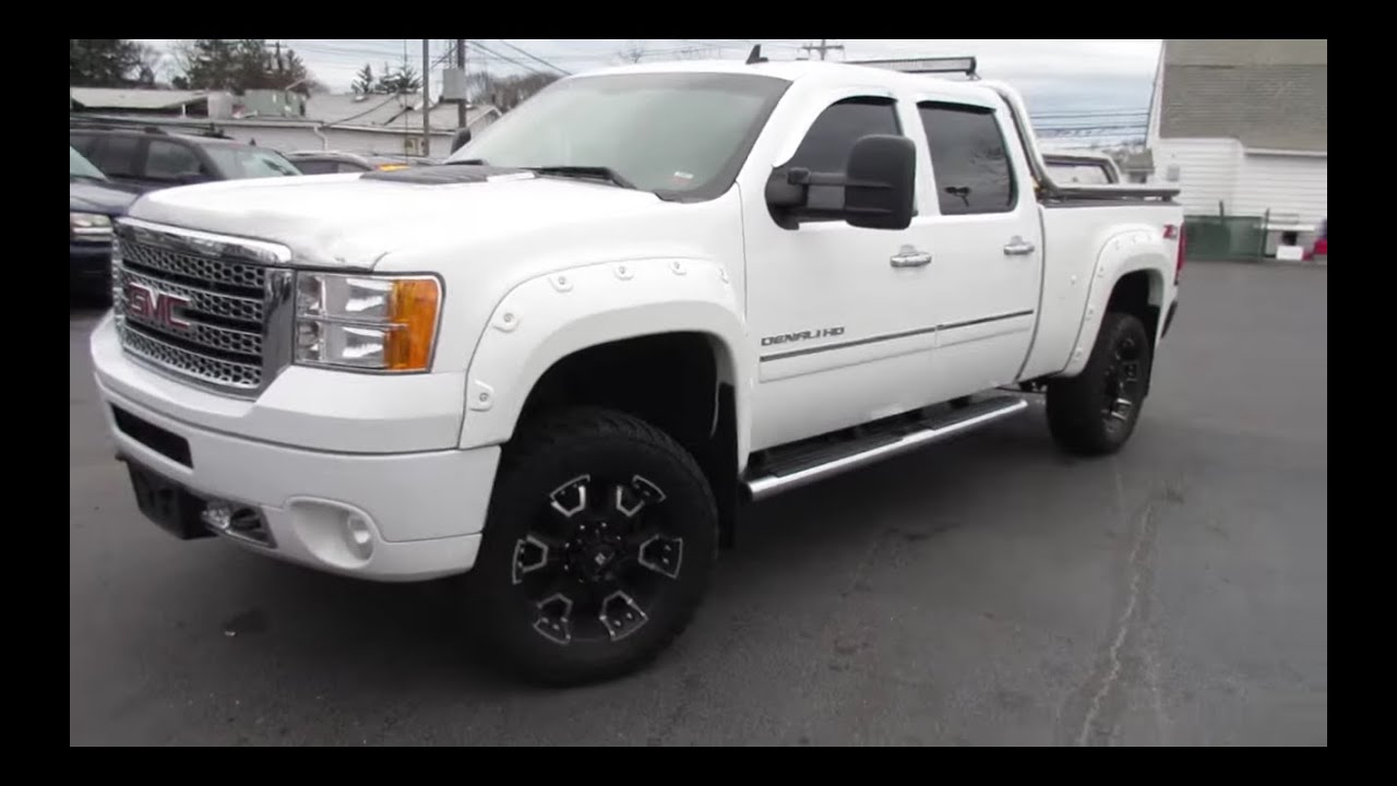 2011 GMC Sierra Denali 2500HD Startup, Engine, Tour & Overview