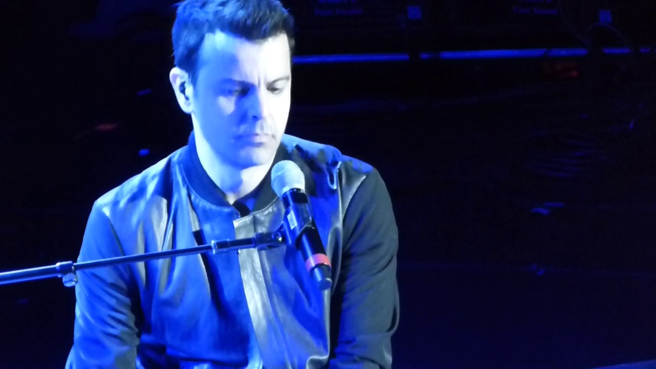 NKOTB Cruise - Jordan Knight -sing Purple Rain by Prince