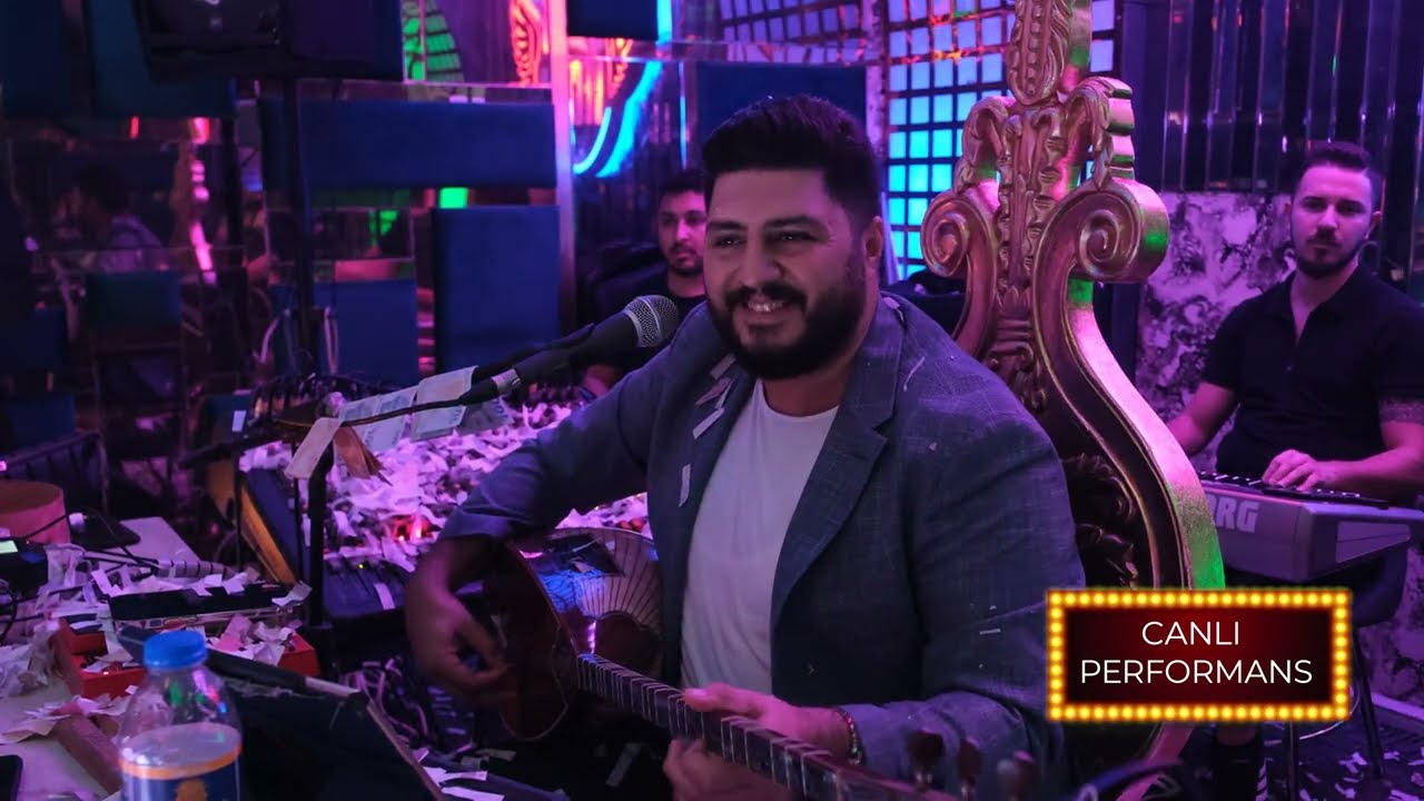 Çağlar Akkaya - Ankarada Kaldım & Ah Yosma (Canlı Performans)