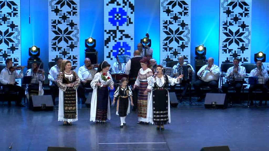 Ansamblul Muresul - Muresencele (Festival IOAN MACREA 2015)
