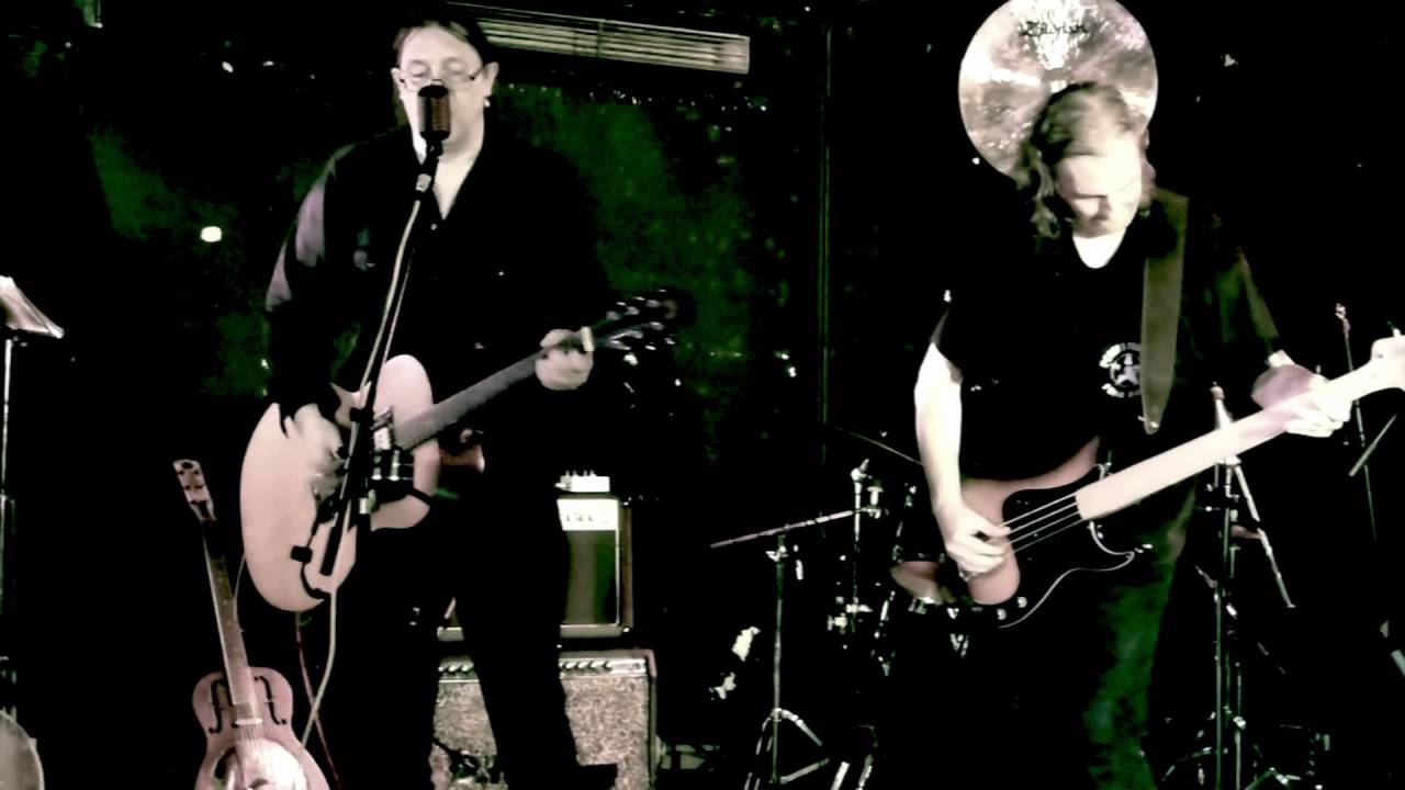 CHRIS VOID & THE INCREDIBLY STRANGE CREATURES WHO STOPPED LIVING AND...  