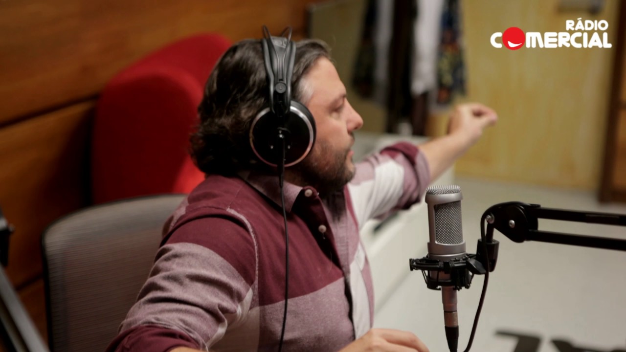 Rádio Comercial | Rebenta a Bolha: Profissões: Roadie, árbitro de futebol, striper masculino