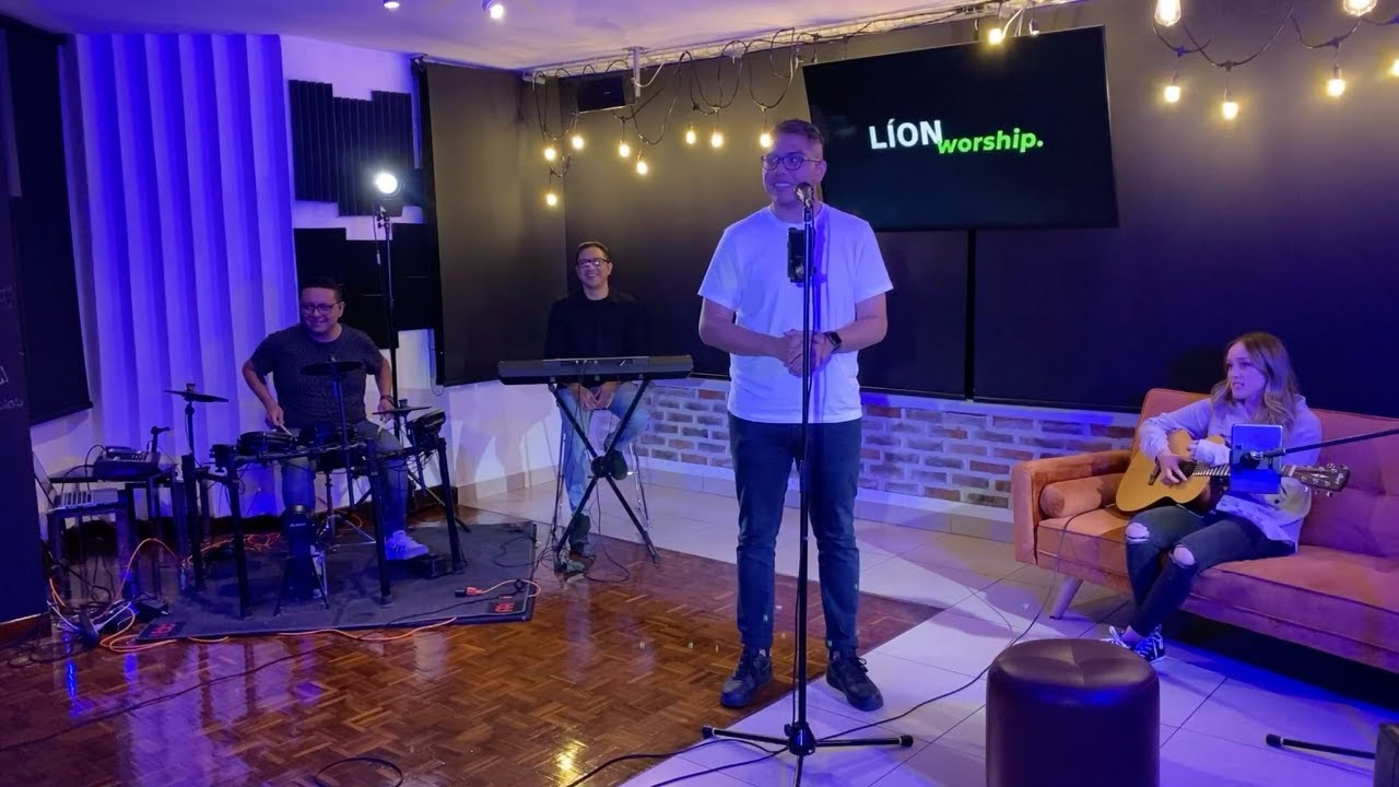 M&aacute;s Que Suficiente (Cover) - L&iacute;on Worship