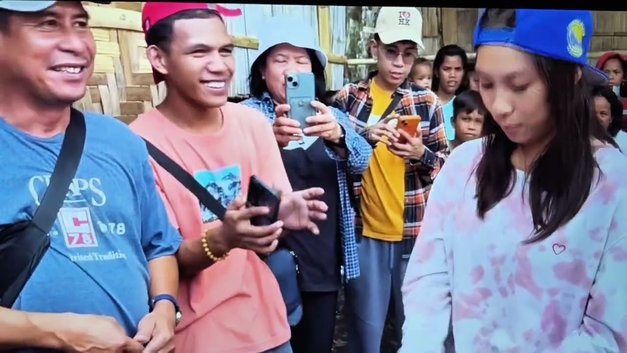 #pbteam#chrispauw namigay ng Pamasko at nag pakilig😱