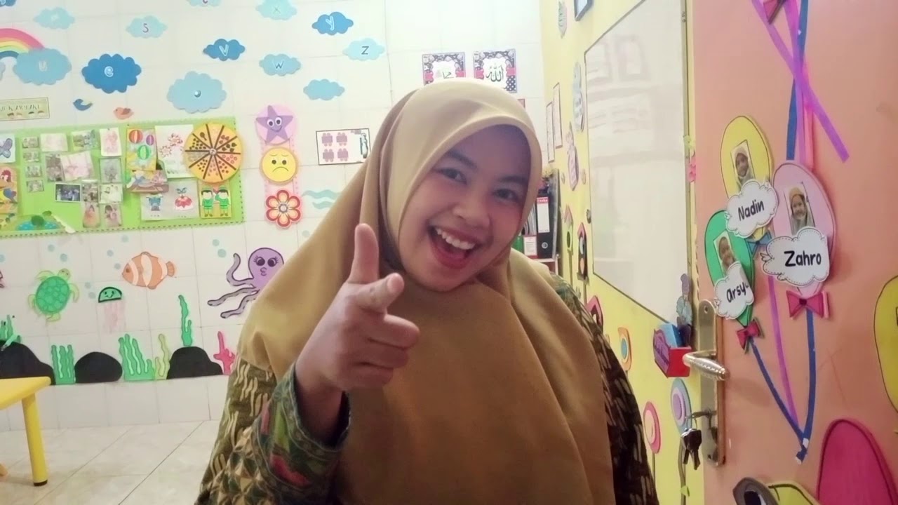 PERKENALAN VIRTUAL DENGAN BUNDA GURU KB-TK SURYA BUANA
