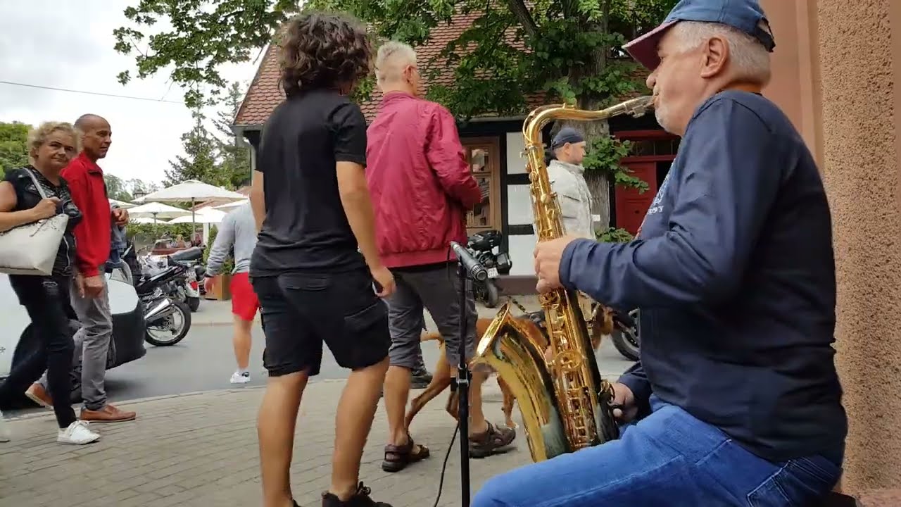 Zlot Łagów 2022 - luźne gadki, saksofonista, Indianin, Zew Puszczy - Festiwal Rock Blues i Motocykle