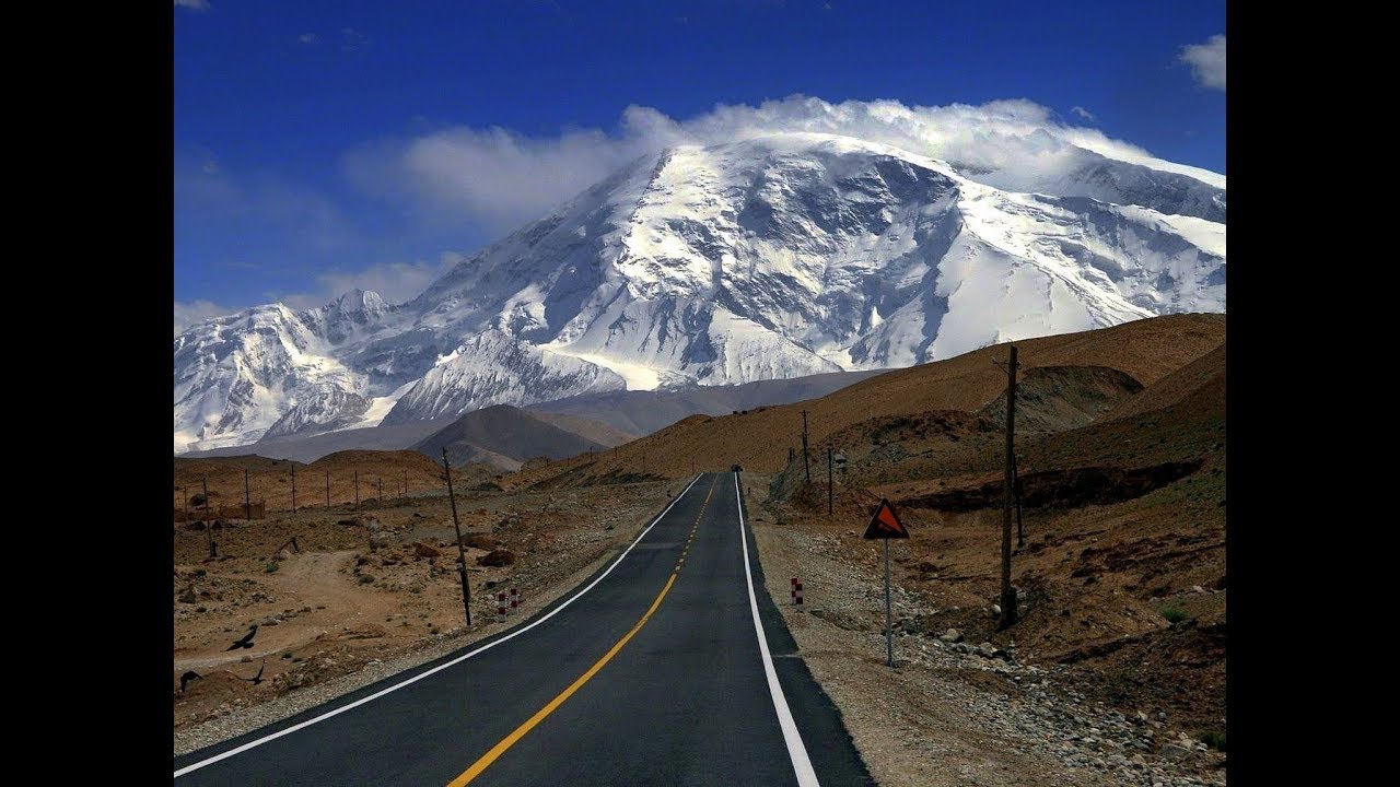 KARAKORAM HIGHWAY 8TH WONDER OF WORLD