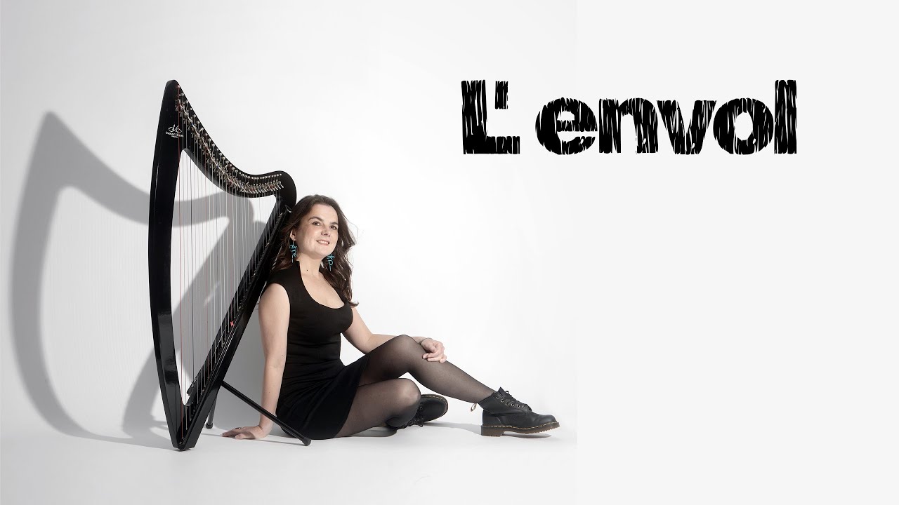 L' envol - Aurélie Barbé (electric harp)