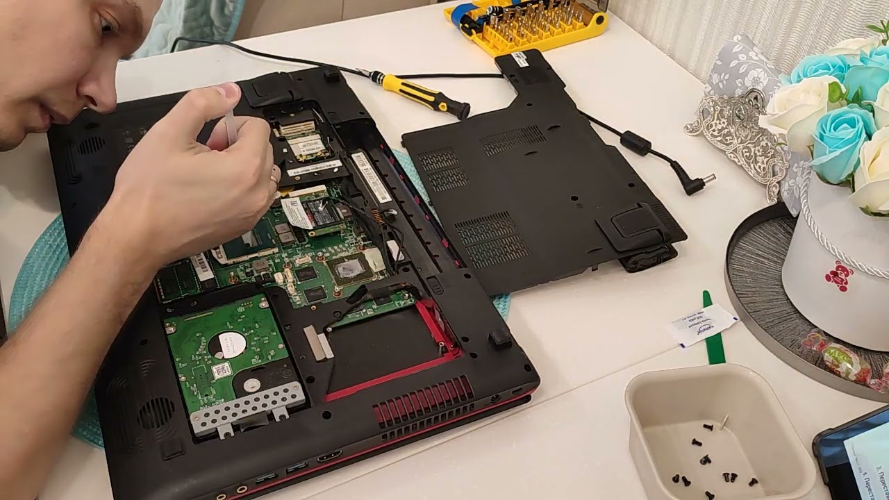 MSI GE70 2OE. Установка неработающего i7 4712mq и замена его на i7 4702mq. Видео для АлиЭкспресс.