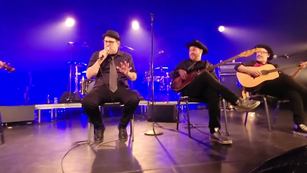 Cowboys fringants - Gosse à Comeau, Si la vie vous intéresse. Mont Laurier 28 avril 2023