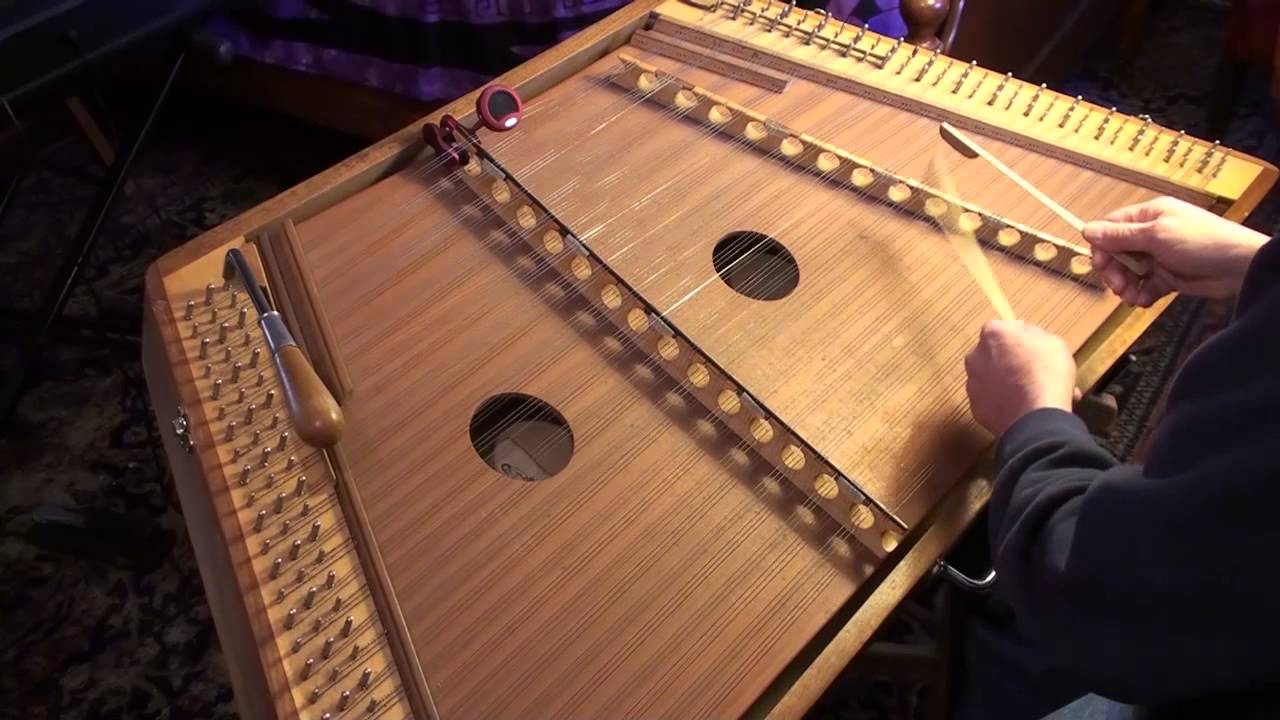 La Grondeuse played by Bill Spence on the hammered dulcimer.
