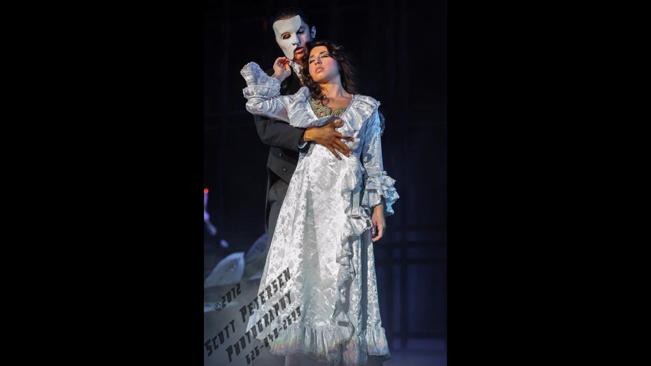 Highlights of Gabriel Navarro's Performance of Phantom