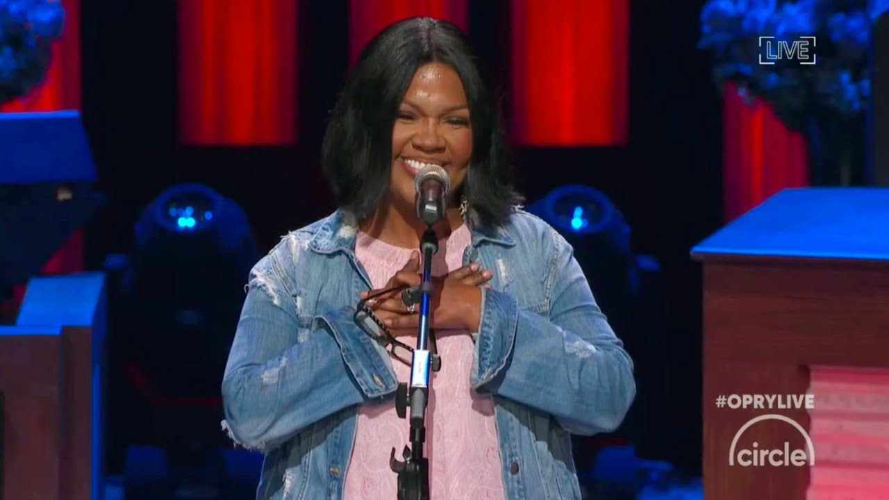 CeCe Winans - He Set My Life to Music honors Barbara Mandrell at the Opry