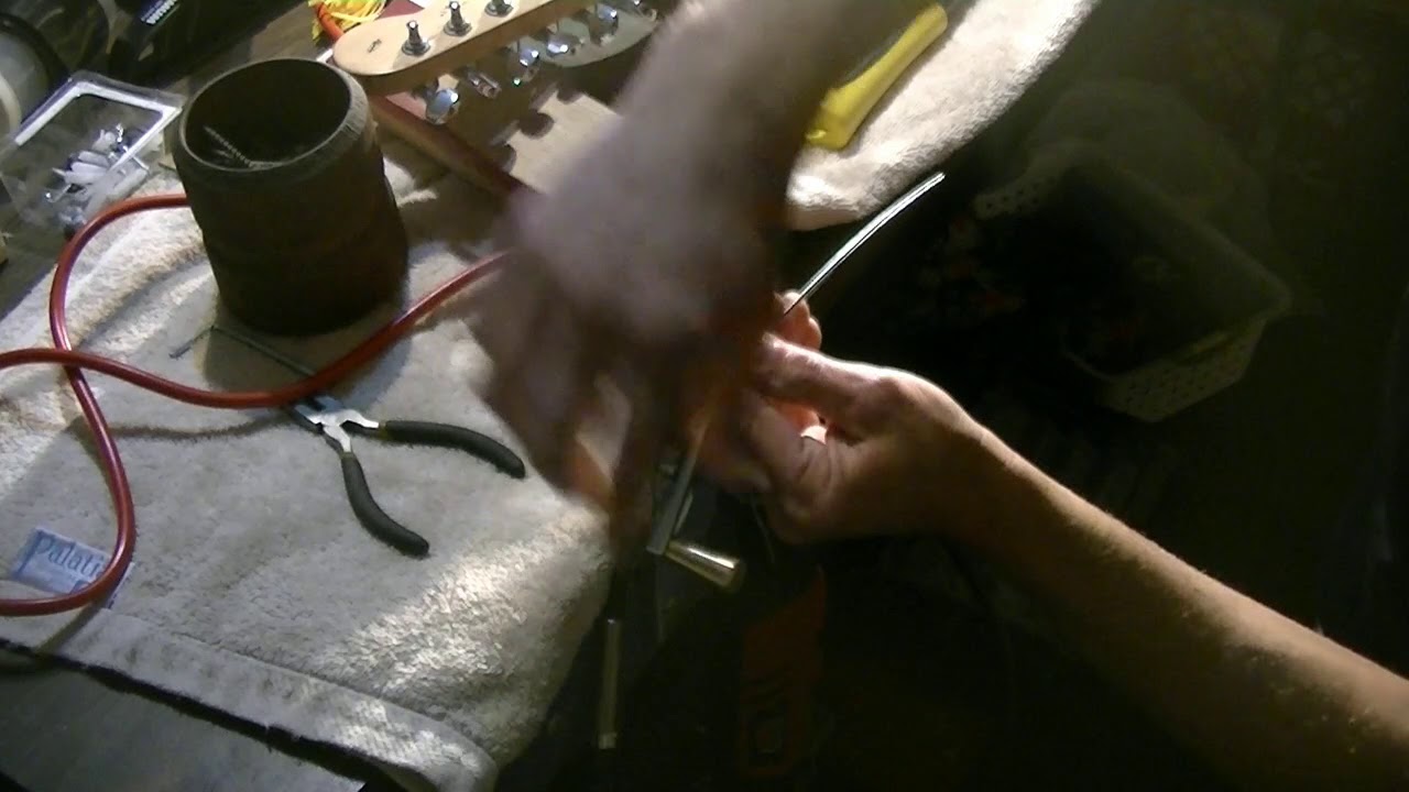 How to bend and straighten fret wire with a fret bender