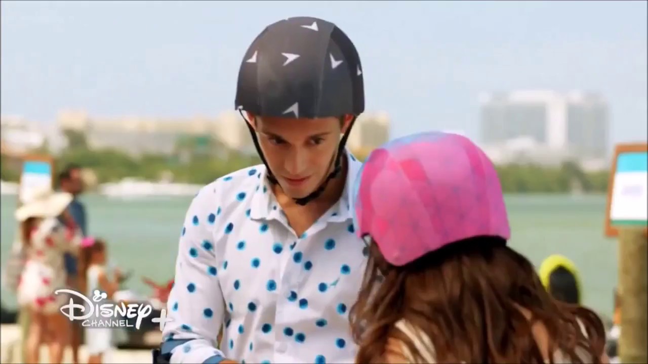 Soy Luna 2 | Luna and Matteo see each other at the place where they first met (ep.79) (Eng. subs)