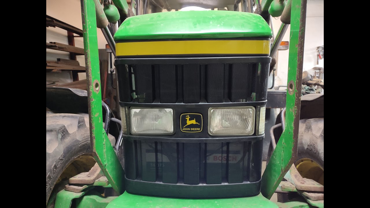 Renowacja John Deere 6310 ! Polerowanie lamp ! Wymiana paska ! Przedni grill jak nowy ! Home Made !