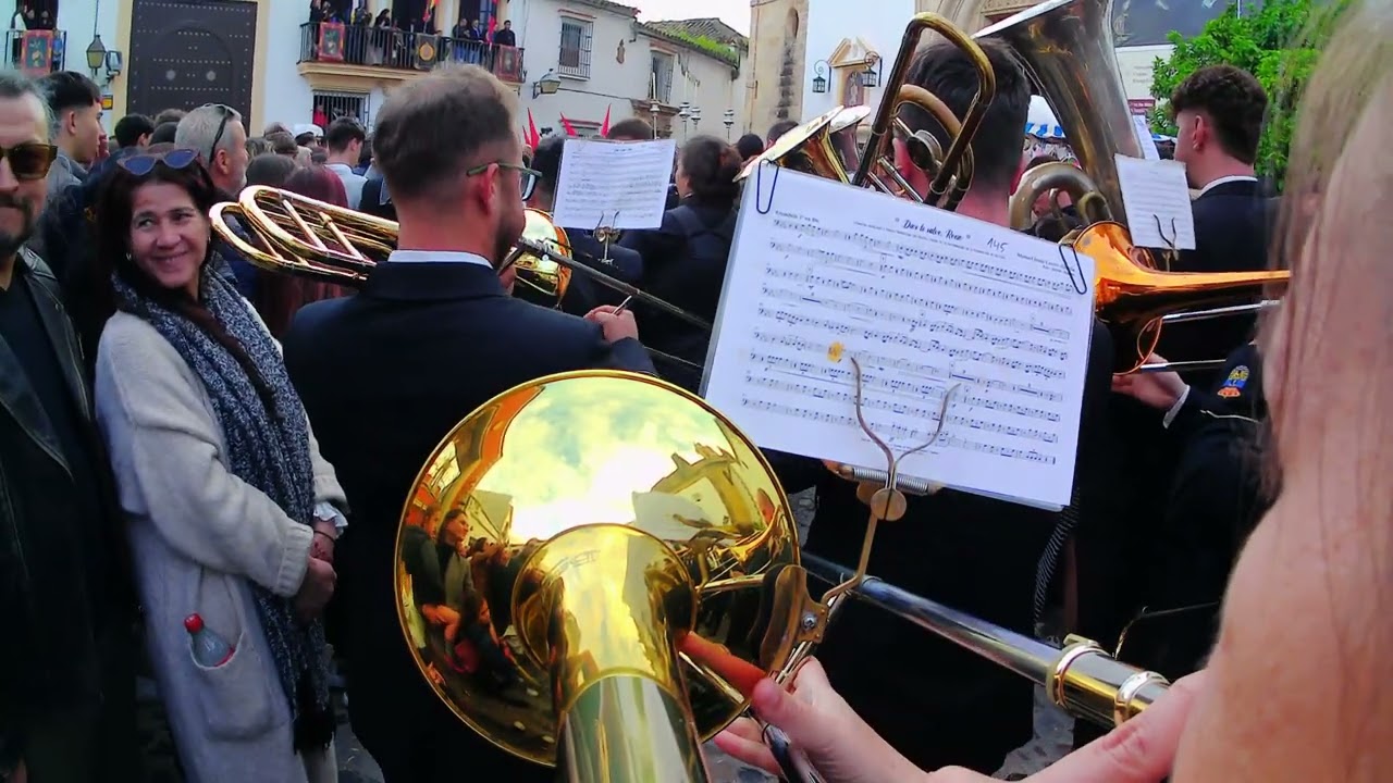 Dios te Salve, Rocío - POV Trombón