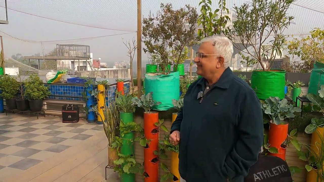 सब फेल हो गया था… फिर VegRoof आया और PVC Vegetable Tower में सब्ज़ियों की बारिश हो गई!