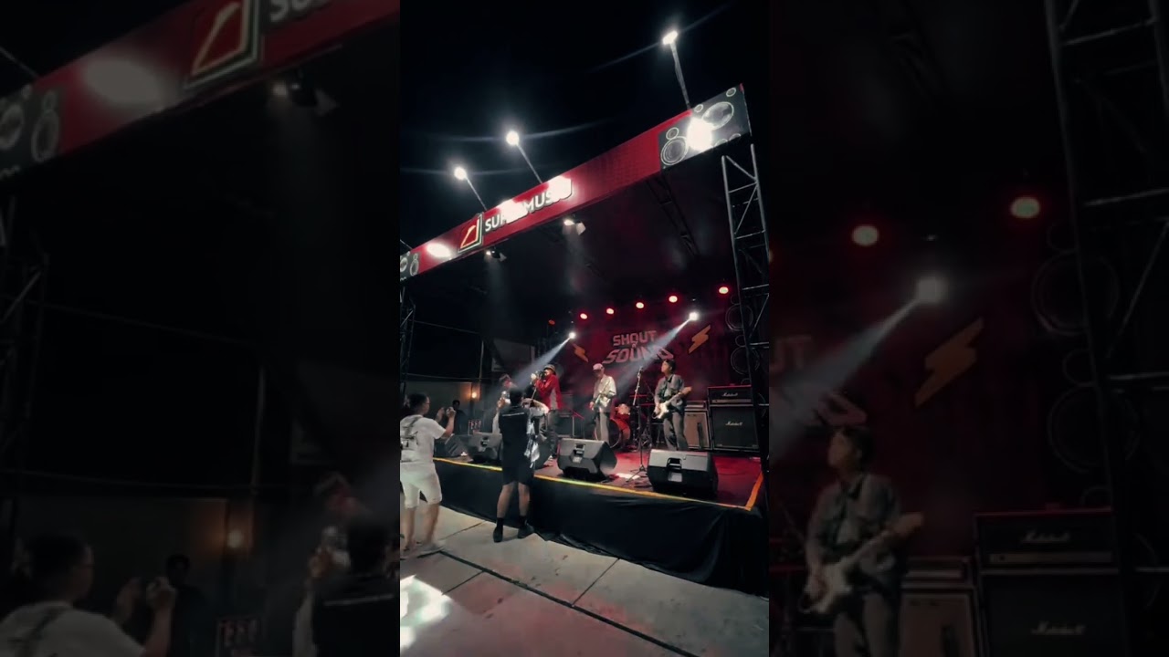 THE DUSH LIVE AT SHOUT OF SOUND SHOWCASE (VALLET CAFFE).