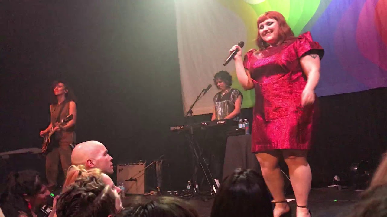 Open Heart Surgery (Live) - Beth Ditto