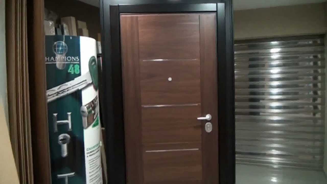 Puertas acorazadas con BISAGRAS INVISIBLES y GANCHOS