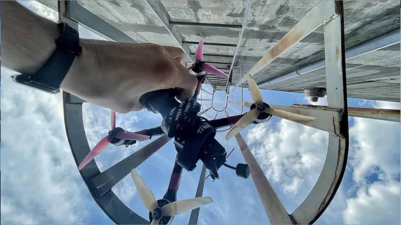 Моя ВОЙНА &laquo;Невозможный прыжок по лестнице&raquo;