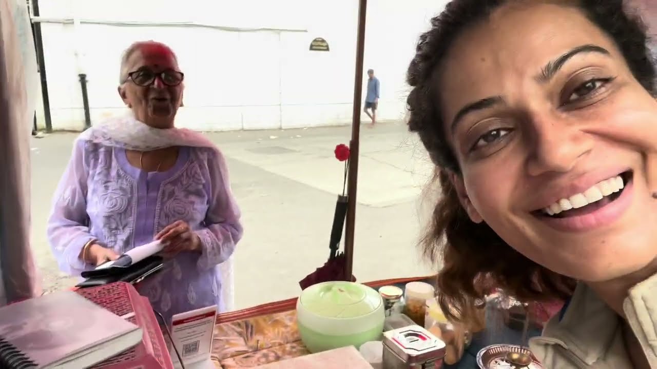 The guest who sat and ate the proper Thali kind food at my lorry 🤩 @Payal Rohatgi