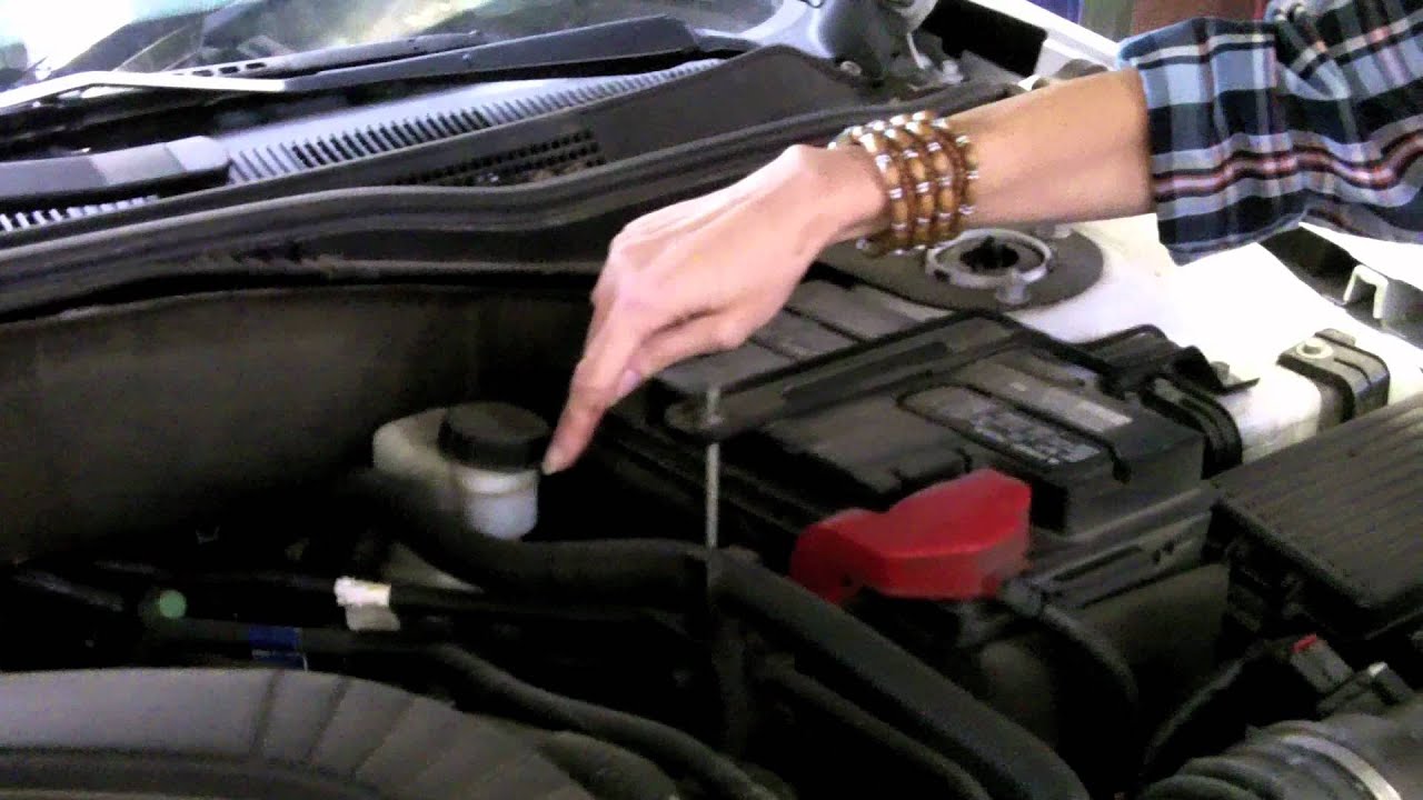 Wear Master - Checking your Brake Fluid