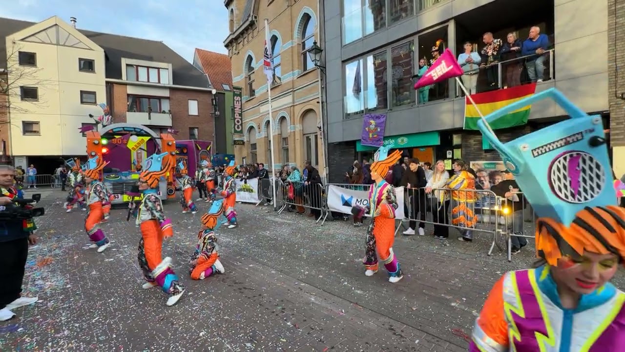 Carnavalstoet Temse 2025 - Schief Rechtendeur