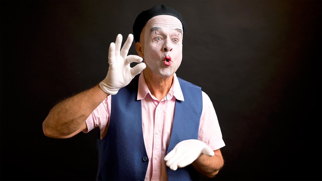 Stefanello - Trainer · Clown · Pantomime | Kauffmann Studios