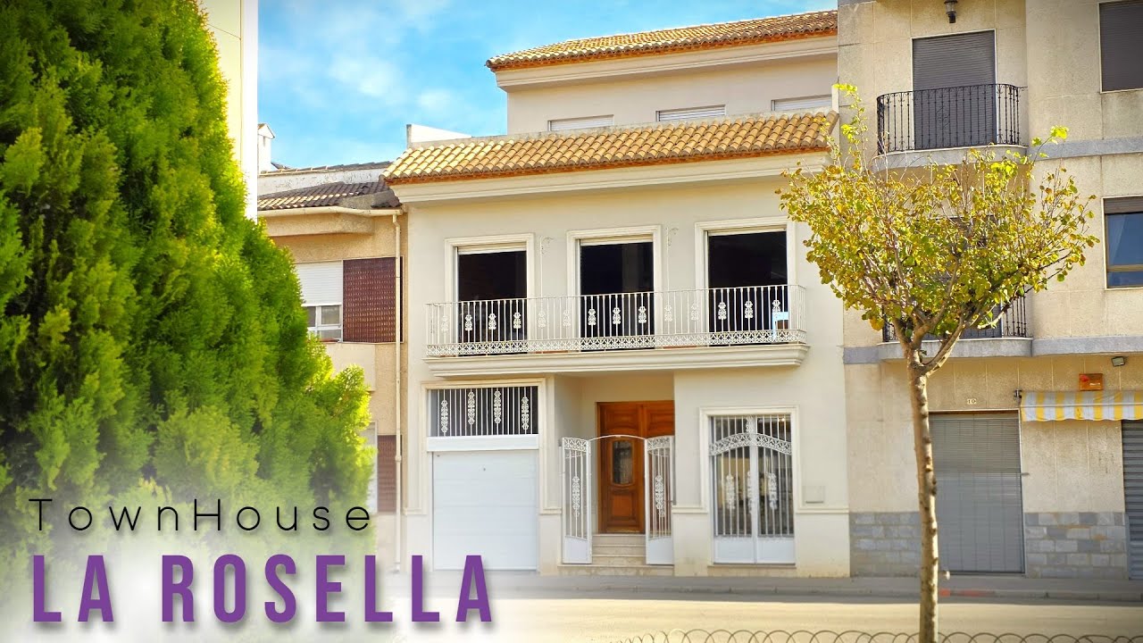 TOWNHOUSE LA ROSELLA *FSBS416* €330,000! Gandia, Valencia, Spain