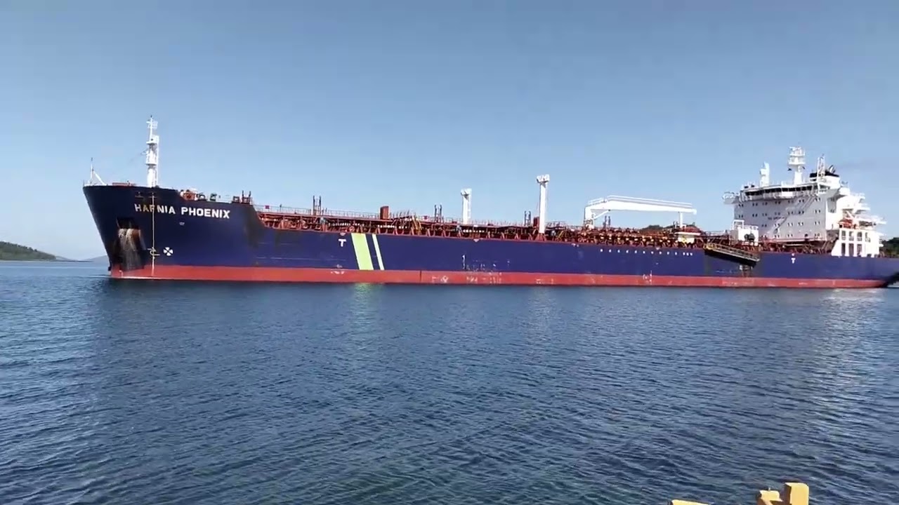 DOCKING of Mt HAFNIA PHOENIX at BANBAN port TAGANAAN 