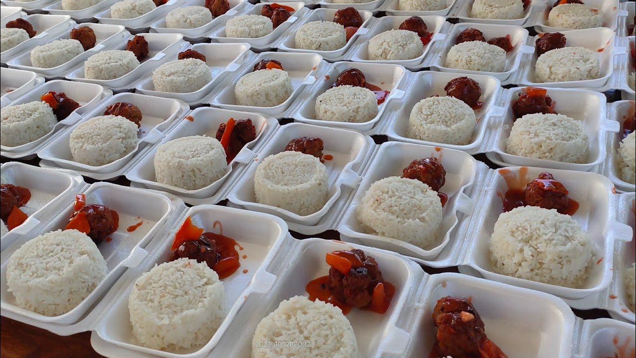 Gawin mo ito sa pork giniling MEATBALLS  masarap sauce palang Ulam na.