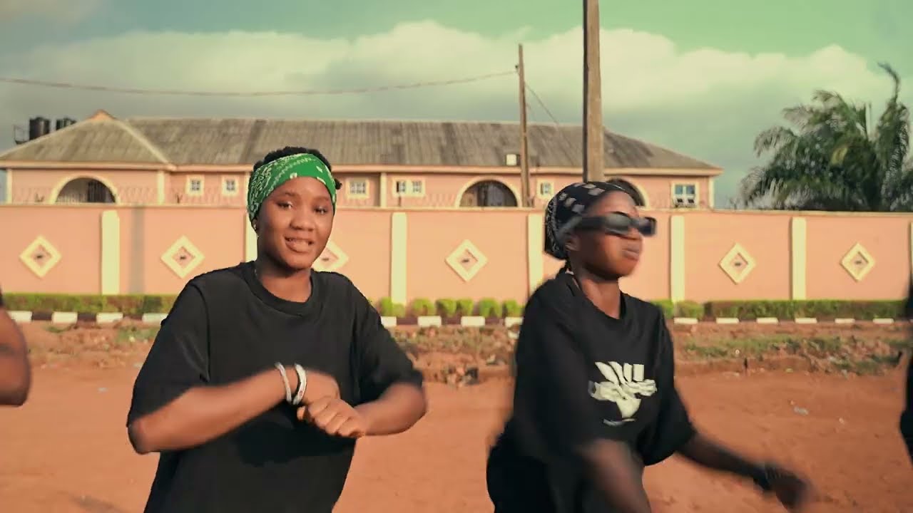 P BOi ft Kayprimez _ Momo