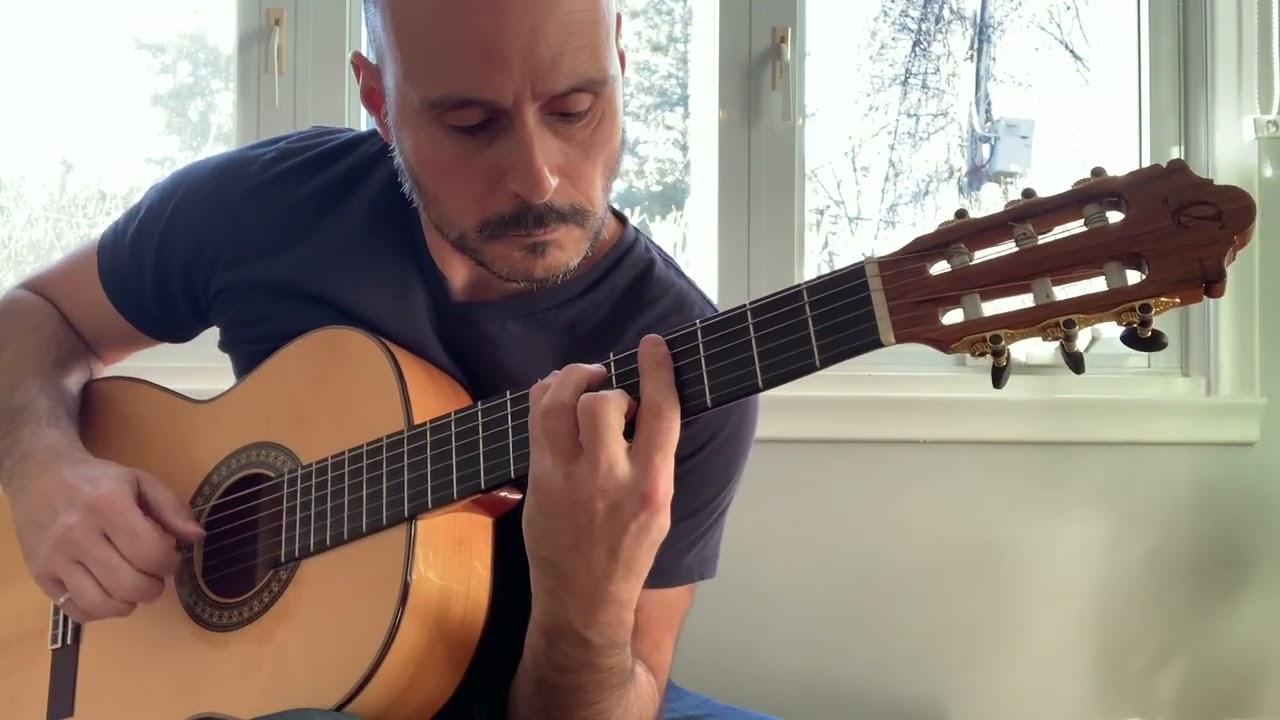 Sonatina by Federico Moreno Torroba played on Camps Primera