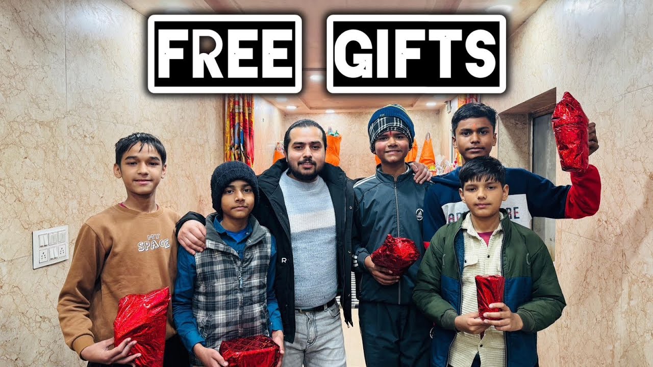 Free Gifts| Panipat Famous हनुमान सभा में मिले बच्चों को Free Gifts| Panipat city