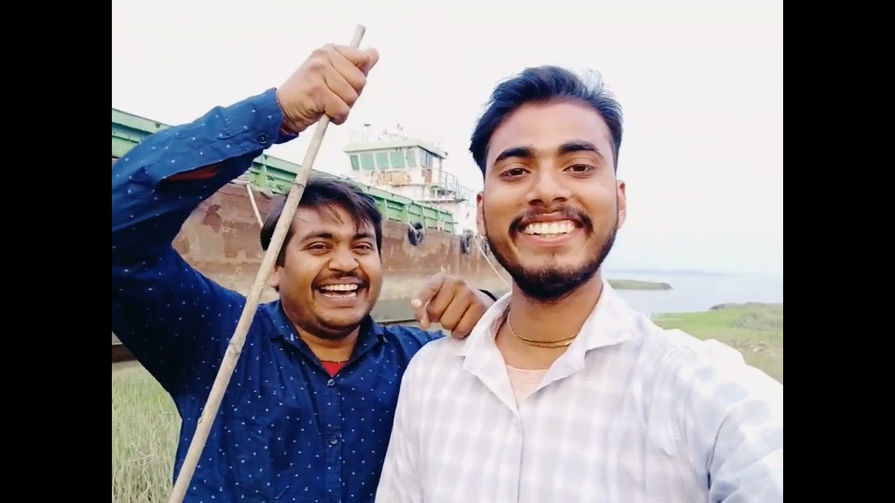 আজকে বন্ধু রা সবাই মিলে ঘুরতে গেলাম গিয়ে অনিক মোজা করলাম❤️☺️।। ভিডিও টা তোমার দেখো মোজা লাগবে🤣🤣।।