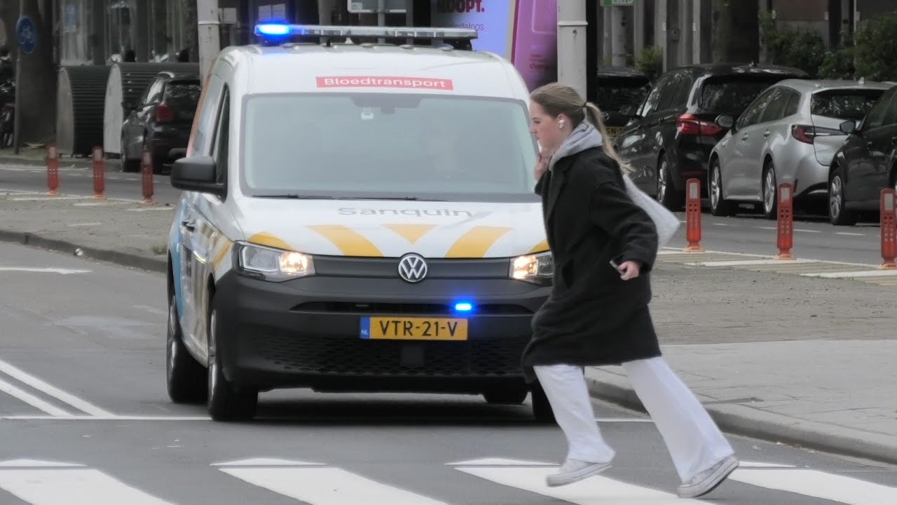 Dame veroorzaakt bijna aanrijding met Sanquin voertuig naar en van de bloedbank Rotterdam!
