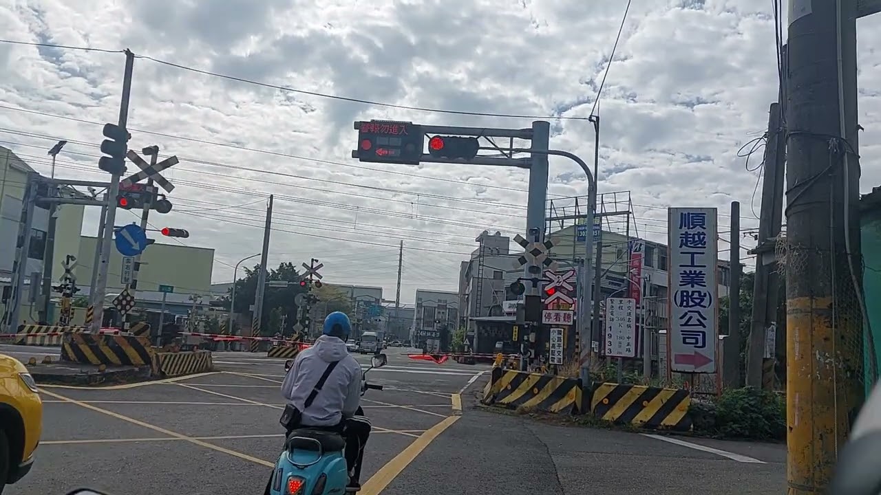3158次區間車新市北通過 新市→南科 終點站：后里