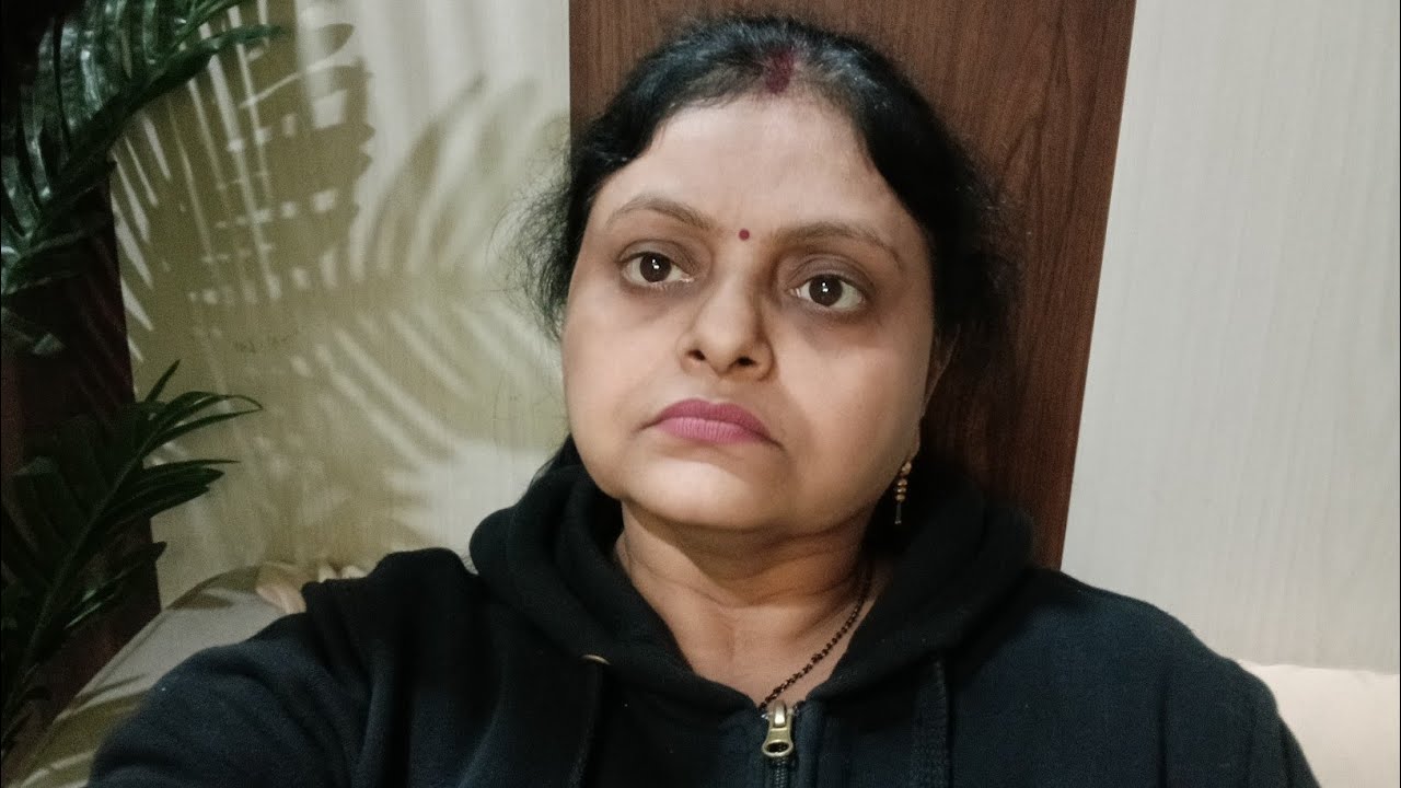 #shopping ...apne liye choti chizo ki shopping 🛍️ kerne ke baad Hum (ladies) bhut khush ho jati hai 